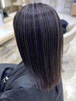 シャルムバイケンジ(Charm.by KENJE)&nbsp;デザインカラーバレイヤージュ細めハイライト白髪ぼかし東京銀座