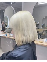 サンドレオ 新宿店(sand Leo) ホワイトカラー