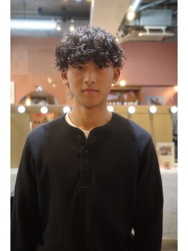 エディ(Edy) メンズマッシュ波巻きスパイラルパーマケアパーマ眉毛カット岡山