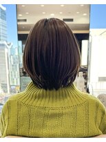 アフロート ルヴア(AFLOAT RUVUA)&nbsp;〔岩田莉奈〕40代50代お洒落な白髪染ショートボブ新宿ケアカラー
