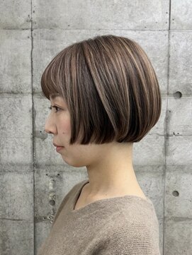 リトマス 二子玉川(litmus) 二子玉川/脱白髪染め/白髪ぼかし/艶ボブ/50代/艶髪