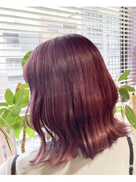 アティック ヘアーデザインアンドリラクゼーション(attic hair design&relaxation) ピンクカラー