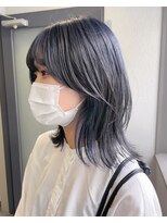 ブランシュ バイ アルティナ(Blanche by artina)&nbsp;くすみブルー×ダークアッシュ×暗めカラー×くびれヘア