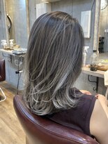 リィリ バイ ロダット 横浜(rili by LODAT)&nbsp;シナモングレージュ×バレイヤージュ【rili横浜】