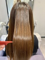 アルコイリスバイドールヘアー(ARCOIRIS by Dollhair)&nbsp;髪質改善ロングレイヤー刈り上げボブロングボブミニボブ都島