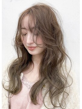 アンリ(Anli) 【tomomi*ウェーブ*顔まわりレイヤー*ベージュ*ブリーチなし】