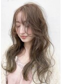 【tomomi*ウェーブ*顔まわりレイヤー*ベージュ*ブリーチなし】