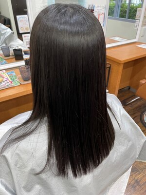 Arco Irisの酸性ストレートは、内閣府公認　日本毛髪化学協会　毛髪診断士が生み出した縮毛矯正を使用