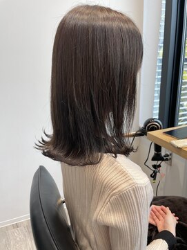 エレノア 川崎(Eleanor) フォギーラベンダー　ぷつっとミディボブ