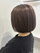 ベルーア(BELLUA)&nbsp;アイロンを使わずに自然なミニボブが叶う柔らかい縮毛矯正☆