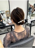 【chome】お呼ばれアレンジ☆王道シニヨン