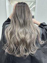 ティミー(Timmy) バレイヤージュ