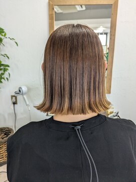 ラヴィリス バイ レム(Raviliss by rem) 外ハネ