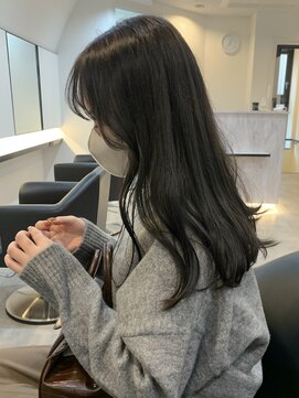 ライン(LINE) オリーブグレージュ/レイヤーカット