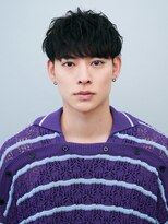 ガリカ 横浜(Gallica) シャープな質感で無造作に動くコンパクトマッシュヘア/短髪/束感