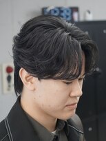 オーバル ジングウマエ(OVARL jingumae)&nbsp;フェザーパーマシャドウパーマセンターパートサーフカール
