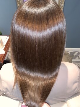 東京美髪研究所 恵比寿本店 Wプラチナミネコラトリートメント