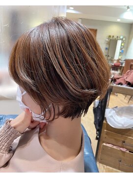 ヘアサロン アティリー(Hair Salon Attirer) 西梅田/ボブ/グレーベージュ/白髪ぼかし【Attirer飯田裕之】