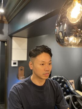 銀座 シノ 本店(shino) 【銀座理容室】ビジネスフェードスタイル