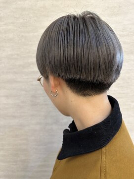 ネウィ 大分中央町店(newi) 【まーぼー】@maa___bo_ ブリーチ必須!大人気グレージュカラー♪