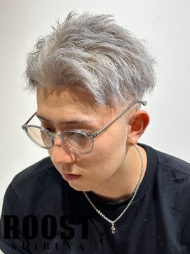 ルースト 渋谷店(ROOST) ホワイトシルバー