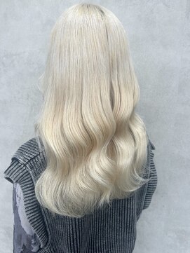 ルノン フィージュ(LUNON fieju) ホワイトブロンド/ホワイトカラー