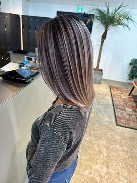 メリー オオサカ(Merly Osaka) 海外balayage