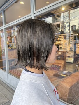 カイノ なんばエキカン店(KAINO) ブリーチなしグレーカラー