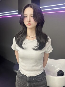 ラ ミュウ バイ ディーアンドティー(LA MIU by D&T) くびれレイヤーカット