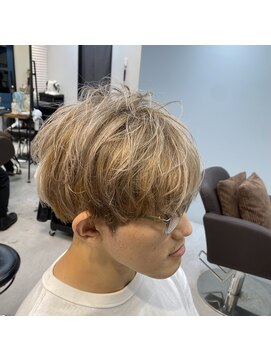 アオ 岡野 横浜(a-o) メンズホワイトベージュ◎