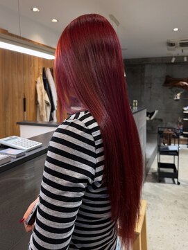 ニーイチイチ(211) チェリーレッド/イメチェン