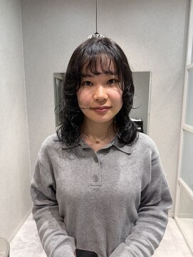 ファイブ ノーヴル カラット(5 Noble ct.) 【柚衣】ミディアムレイヤーパーマ