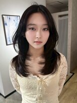 エトワ 中央店(etoi)&nbsp;大分ハッシュカット胸上鎖骨下ミディアムレイヤースタイルかるめ