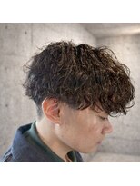 ユラ 中野(Yula)&nbsp;リバースセンターパート/ニュアンスパーマ/ダウンバング[中野]