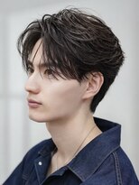 レガシー(REGASEA) ボリュームを抑えてカッコよく!ナチュラルコンマフェザー