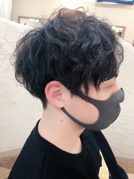 プリモ ココ 鍋島店(Primo coco.) メンズパーマスタイル