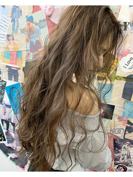 トロニー(TLONY) ハイトーンベージュ stylist/miaki