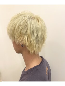 ヘアールームロッソ 白山店(HAIR ROOM ROSSO) ハイトーンウルフ