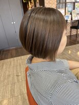 バンファミリー VANfamily&nbsp;前下がりボブ