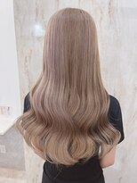 ラビス(Lovis)&nbsp;ハッシュカット/フルバング/似合わせカット/レッドブラウン