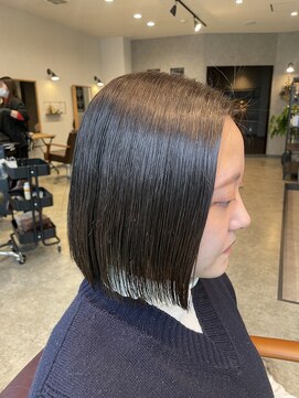 ルナバイルヴェール(LUNA by LeVert) 軽めパツっと大人ボブ 外ハネボブ オッジィオットトリートメント