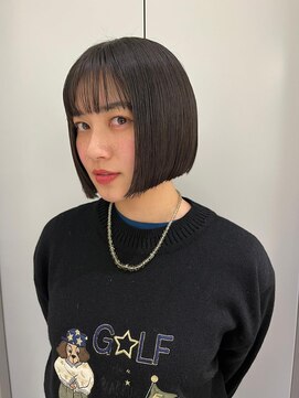 ユーリ(JUURI) 黒髪/ボブ/ぱっつん