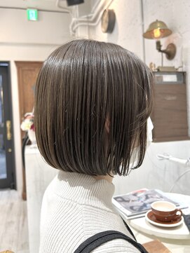 リビュー(re view) 《re view MIRU》前下がりミニボブ×オリーブアッシュカラー