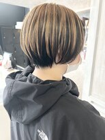 キャアリー(Caary)&nbsp;福山Caaryアンブレラカラーコントラストお洒落丸みショート20代