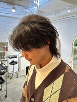 アレアル 広島並木通り店(ALEAR)&nbsp;センターパートウルフ/毛流れパーマ/フェザーショート