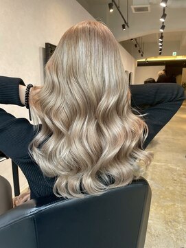 メリー オオサカ(Merly Osaka) 海外ブロンドベージュ