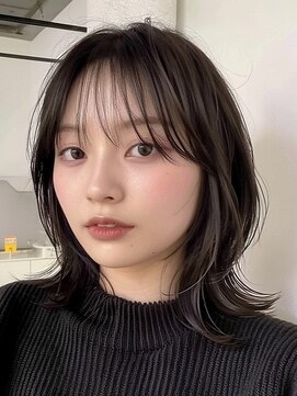 クラン 岡本(Chlan) くびれヘア シースルーバング レイヤーボブ