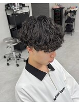 ジーニー 新百合ヶ丘(Genie)&nbsp;ダークアッシュニュアンスパーマ韓国マッシュベリーショート