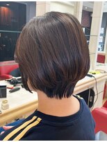 ヘアークリアー 蕨&nbsp;丸みシルエットで大人可愛いショートボブ