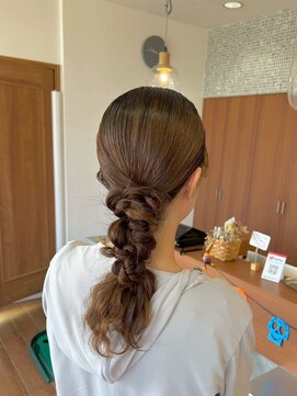 ノット 成田公津の杜(Knot) 黒髪/オリーブグレー/小顔/ココアベージュ/成田公津の杜駅